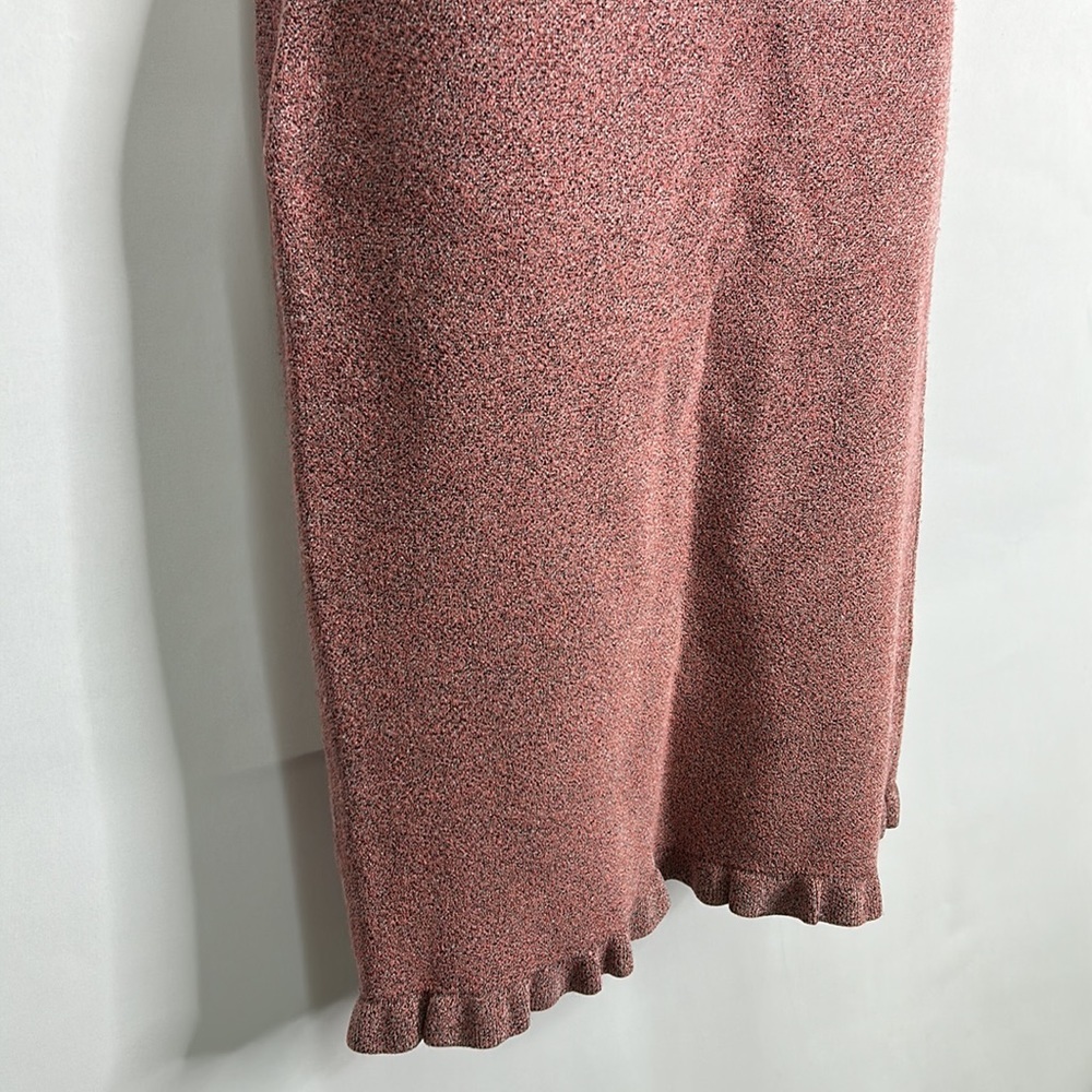 Club Monaco Italian Yarn pink Rimber ruffle flouncy top and skirt set - Picture 4 of 10